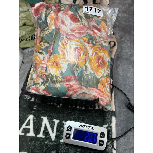 Olia Dress Womens Size Small Green Maxi Floral Faux Wrap Chiffon Long Sleeve NWT - Picture 9 of 9